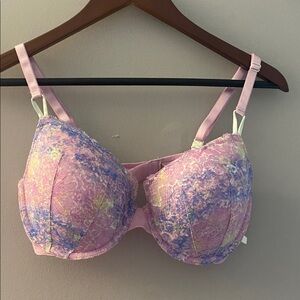 Victoria's Secret Lavender Lace Bra